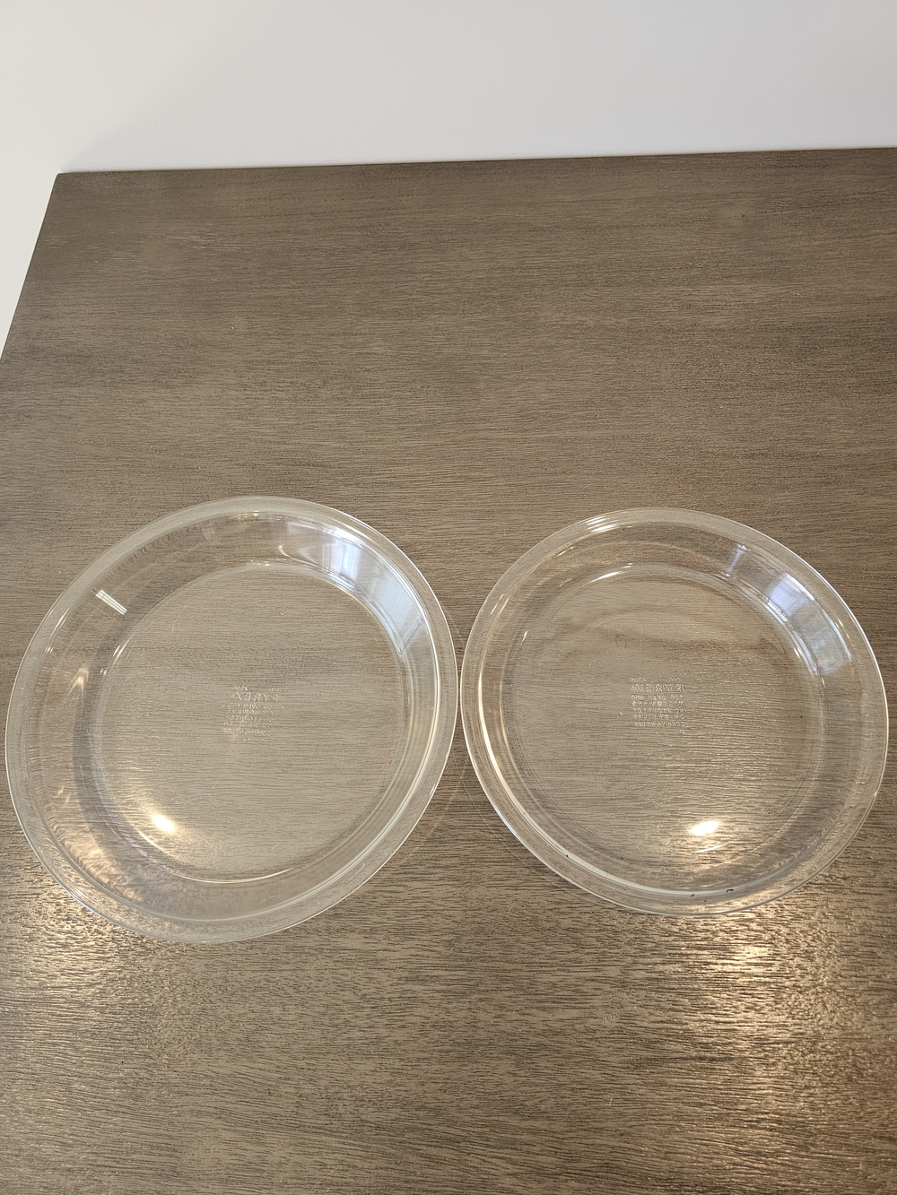 Vintage Clear Glass Pyrex Pie Plates - Set of 2